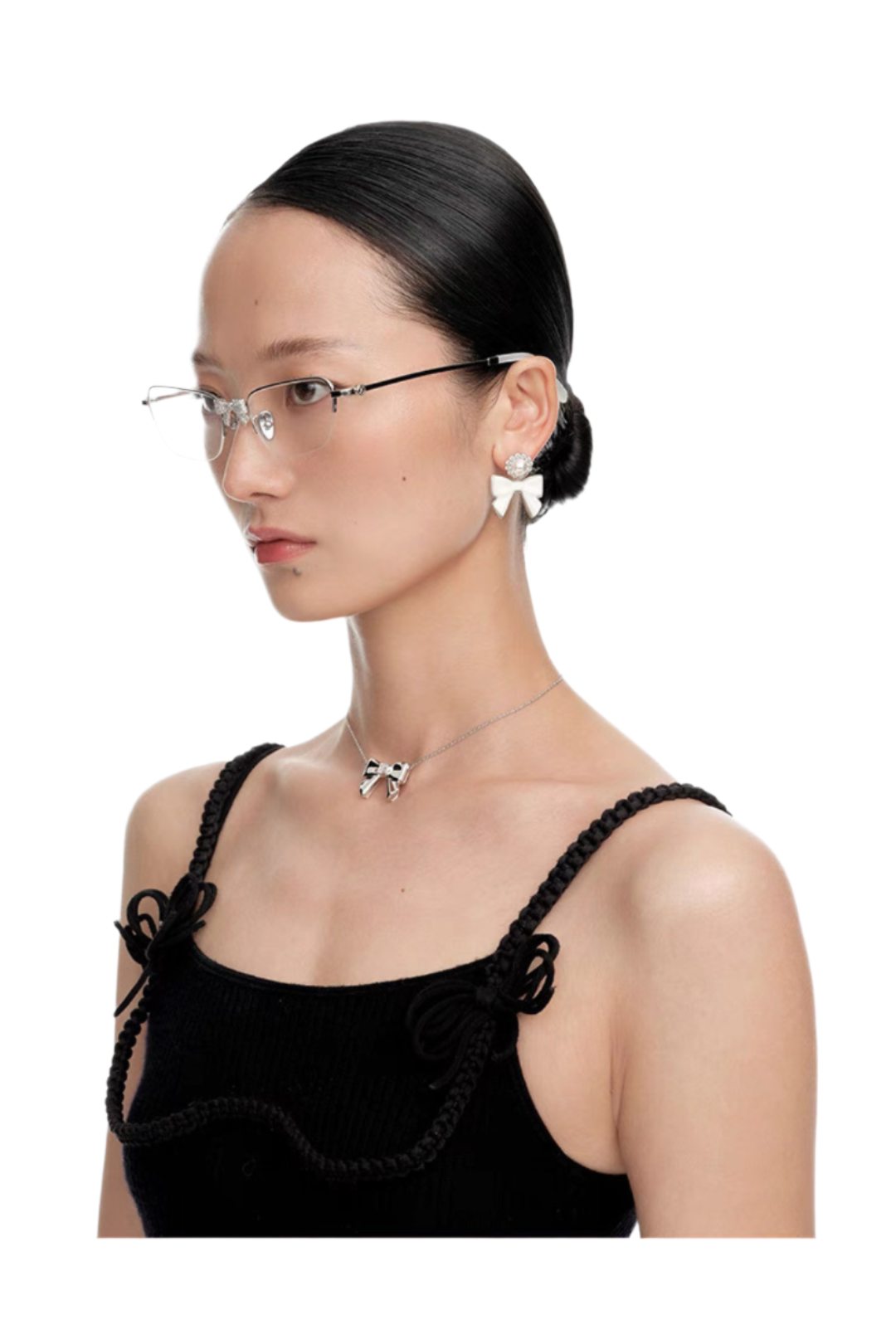 SHUSHU/TONG DOUBLE SIDED CERAMICS BOWNOT NECKLACE