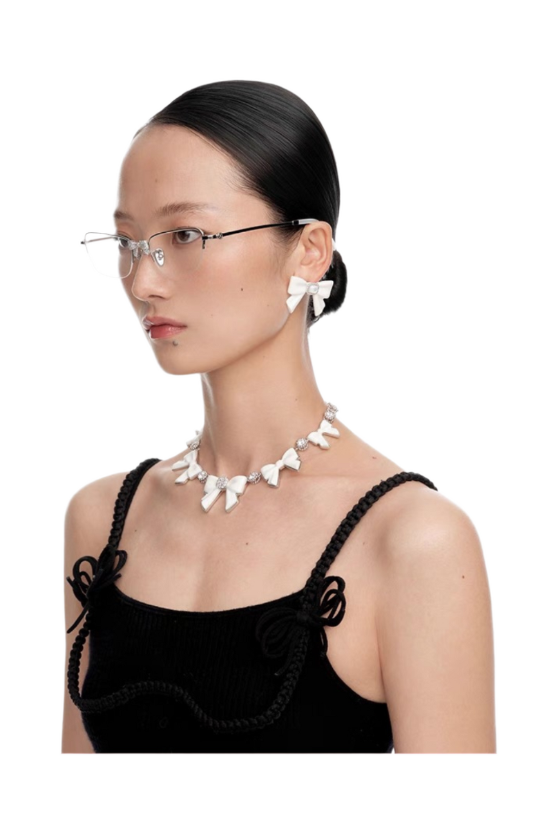 SHUSHU/TONG CERAMICS BOWKNOT NACRE EARRING_WHITE