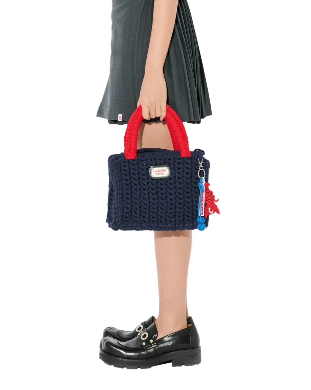 BUCKET BAG WITH LOBSTER CHARM