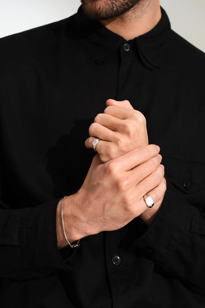 Tom Wood Joe Ring White Mother of Pearl