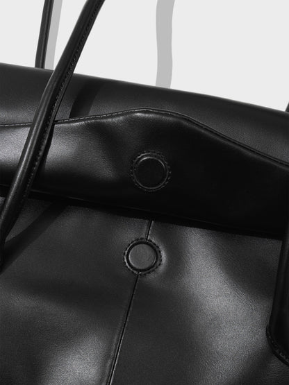 LOW CLASSIC HARICOT FLAP BAG_BLACK