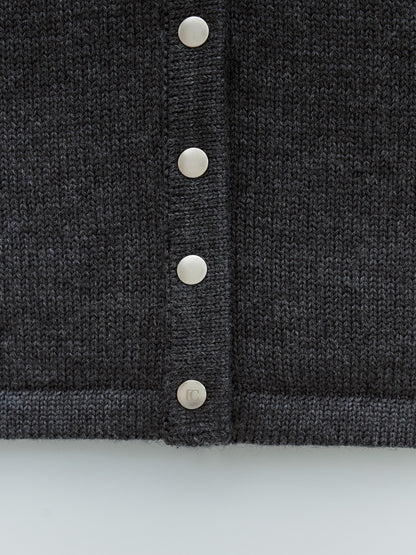 LOW CLASSIC SNAP BUTTON CARDIGAN_CHARCOAL