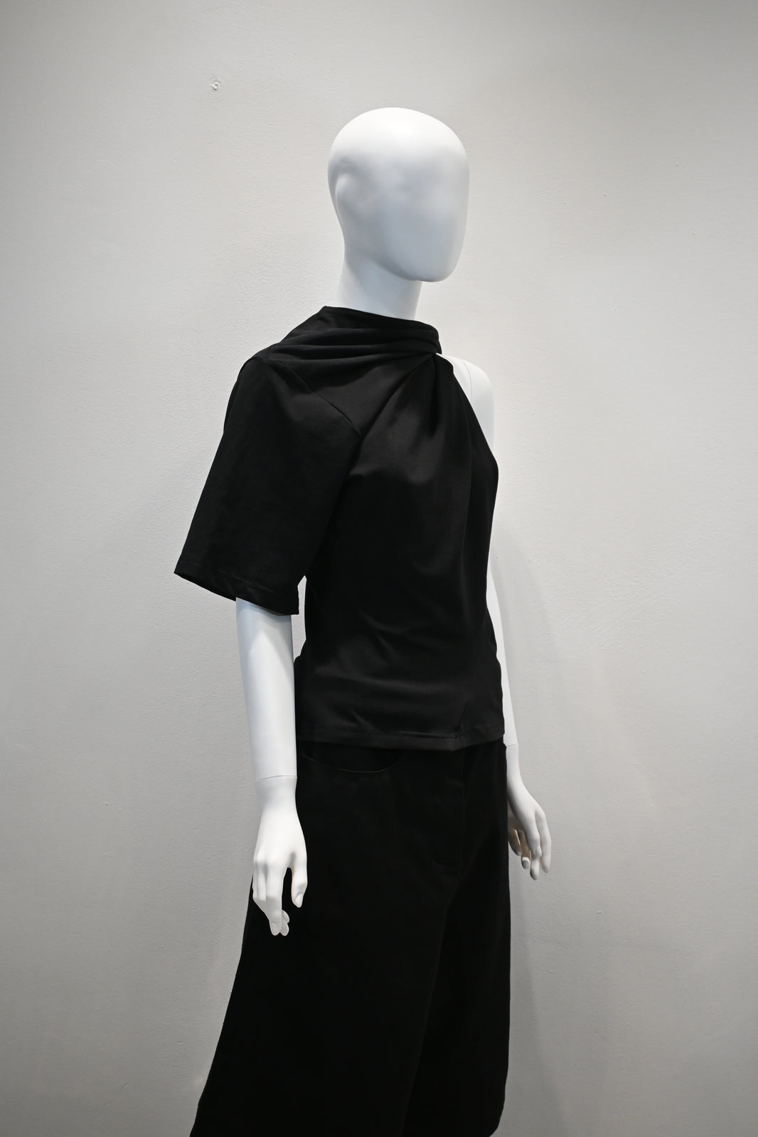 Maitrepierre Black Jersey
