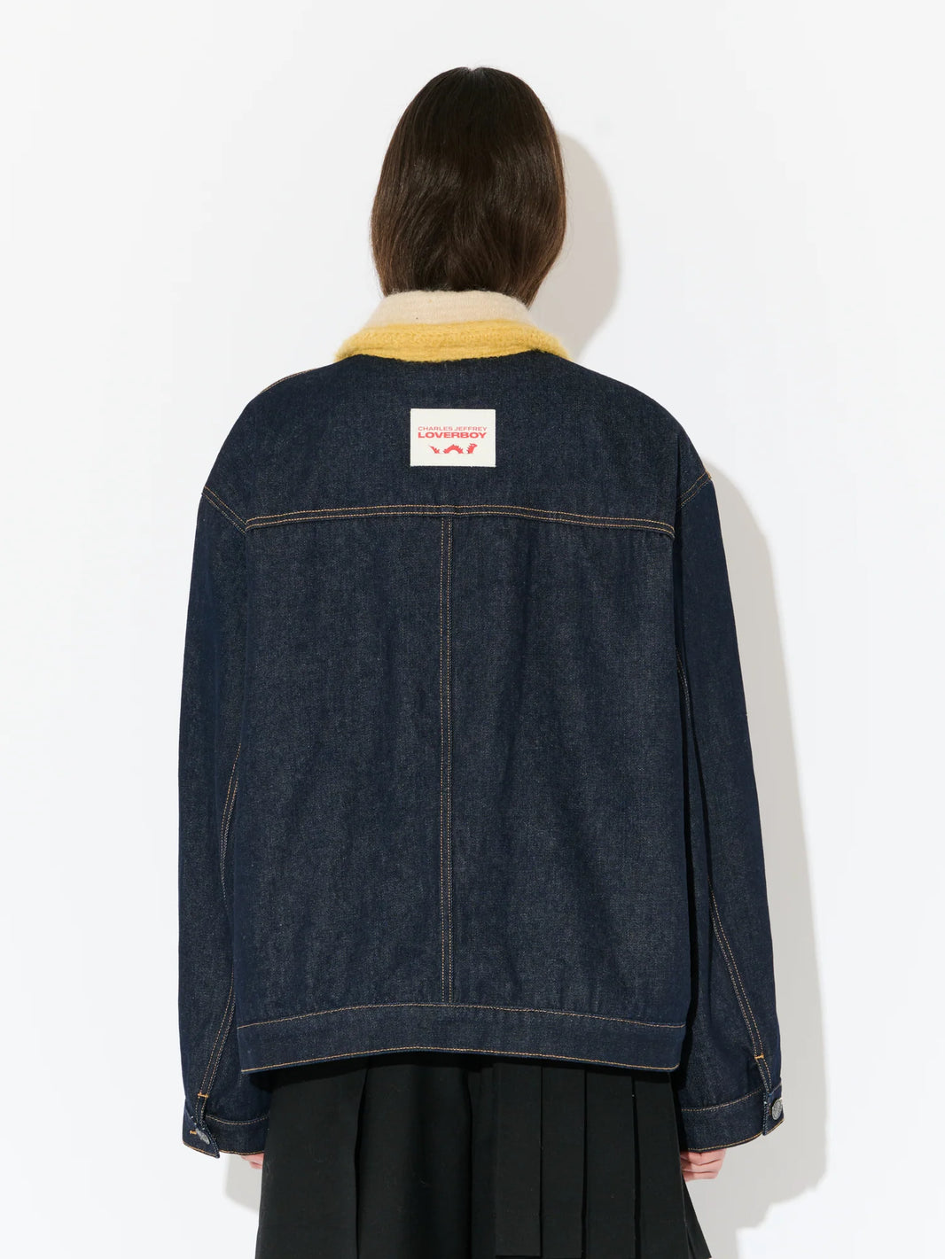 DENIM JACKET WITH KNITTED COLLAR