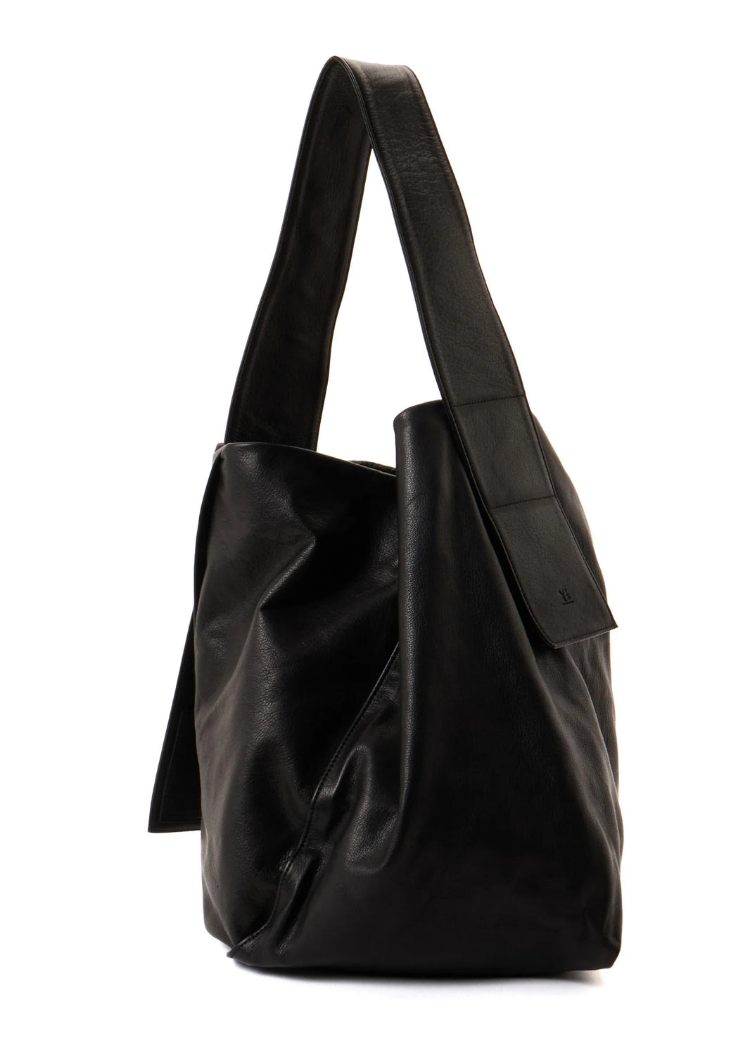 Y's UNFINISHED LEATHER SHOULDER BAG_BLACK
